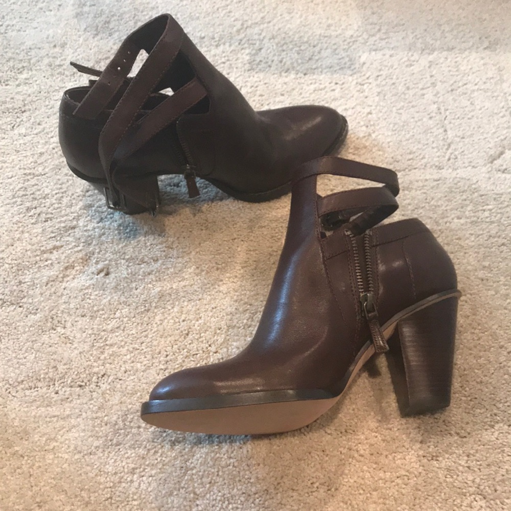 Cole Haan Booties - Brown SZ 7b
